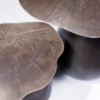 <a href="https://www.galeriegosserez.com/artistes/donnersberg-emma.html">Emma Donnersberg</a> - Mushrooms - Bronze chocolat